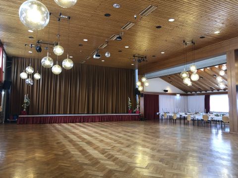 Saal der Festhalle Enzklösterle
